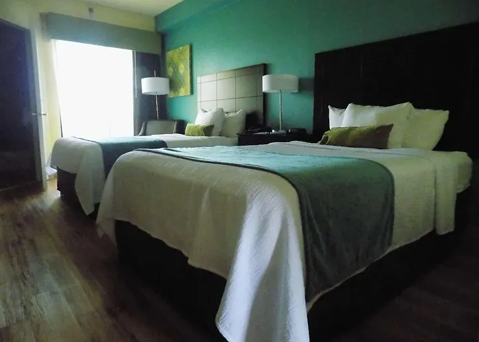Best Western Plus Deerfield Beach Hotel & Suites