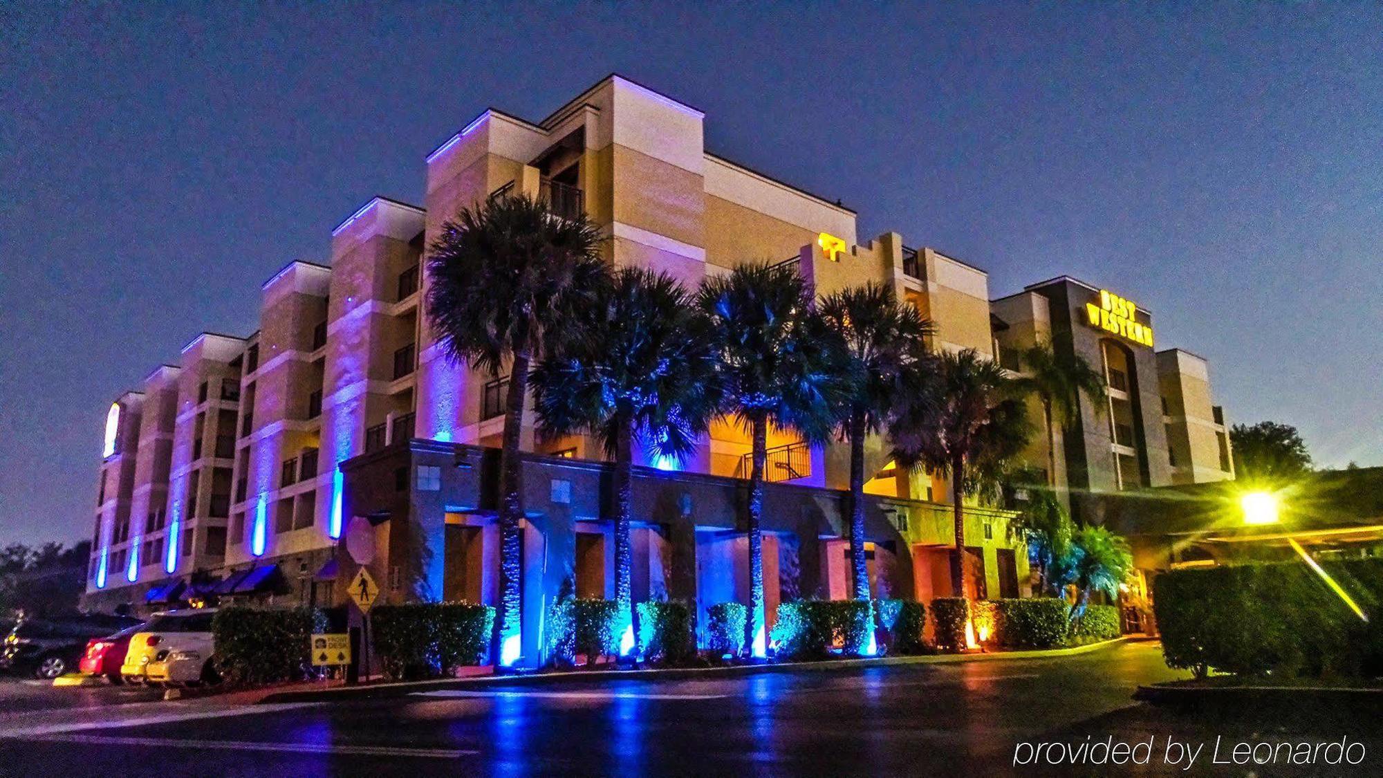 Western Deerfield Hotel&suites