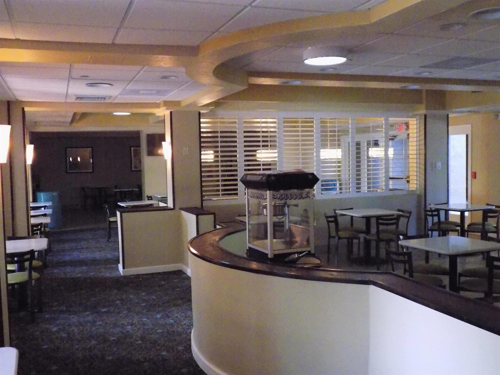 Western Deerfield Hotel&suites Hotel