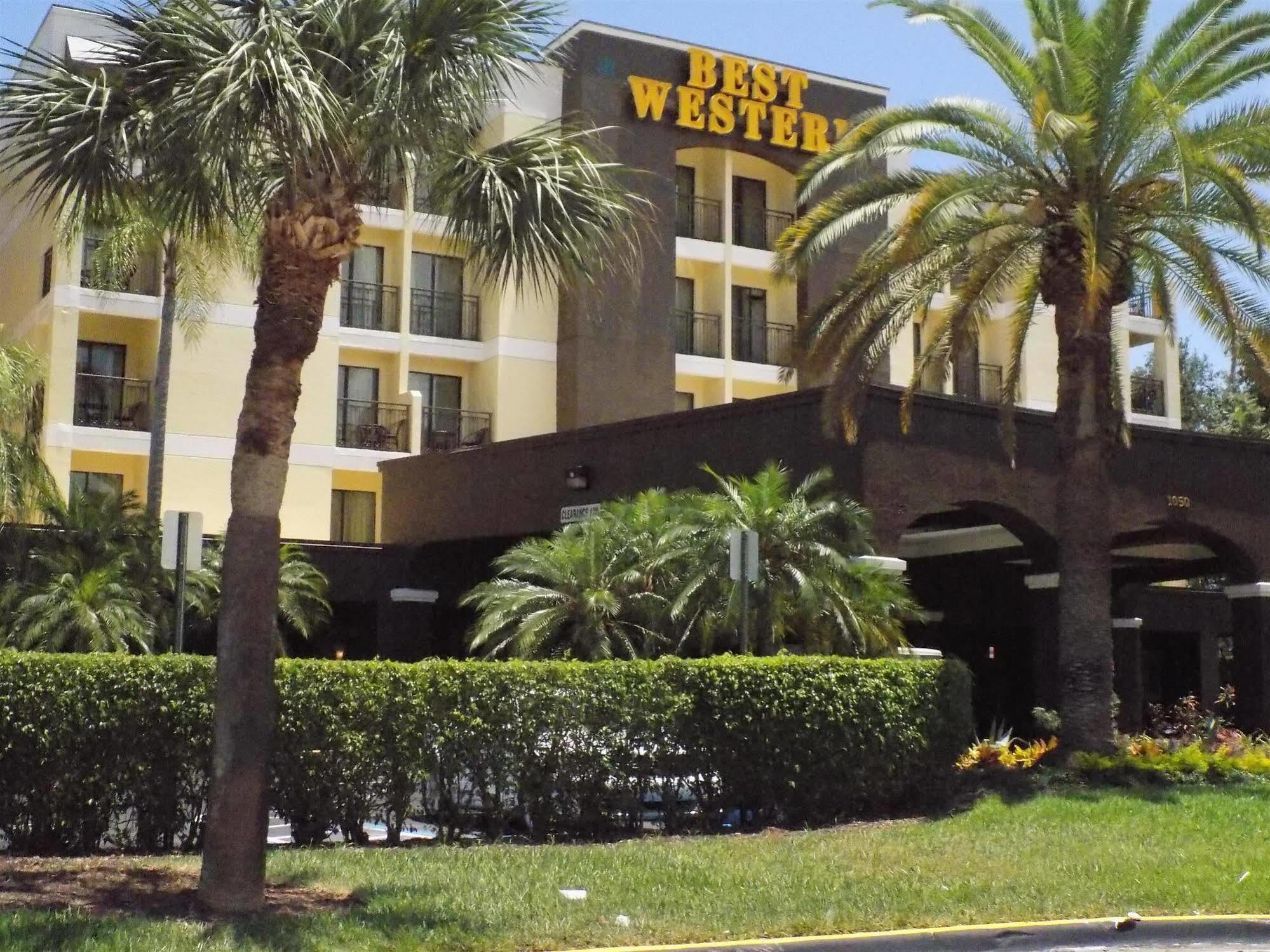Western Deerfield Hotel&suites